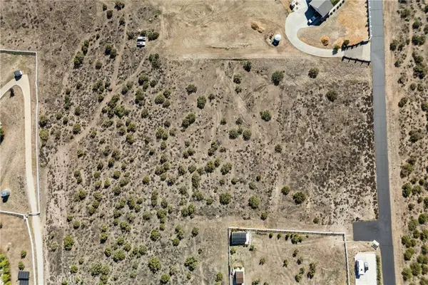 0 Avenida Donari (Vic Camin), Agua Dulce, CA 91350