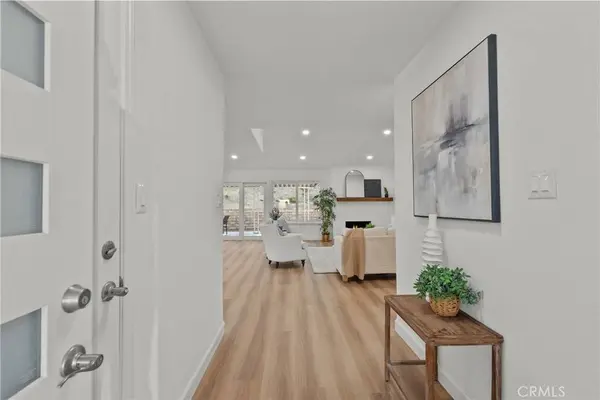 27139 Vista Encantada, Valencia, CA 91354