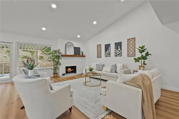 27139 Vista Encantada, Valencia, CA 91354