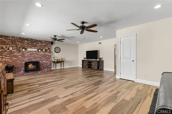 23044 Hilse, Newhall, CA 91321