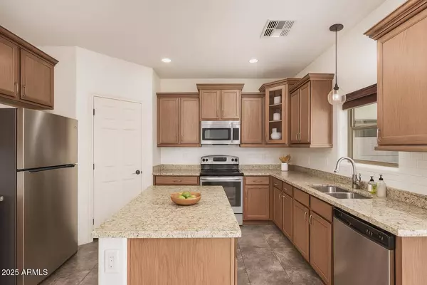 18249 E EL AMANCER --, Gold Canyon, AZ 85118