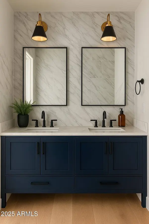 2717 W MEDINA Avenue, Mesa, AZ 85202