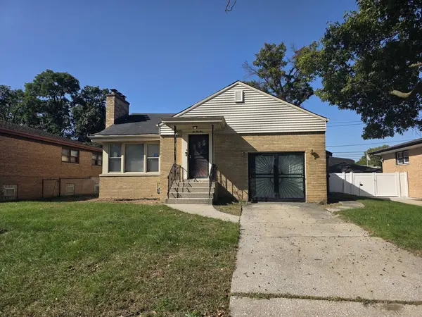 654 Yates AVE, Calumet City, IL 60409