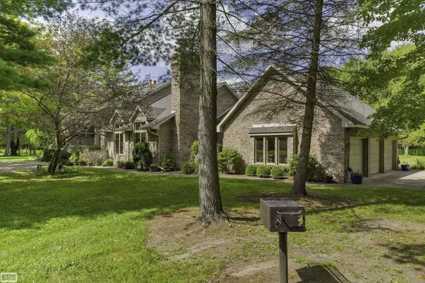 3840 Campbell Road, Fort Gratiot, MI 48059