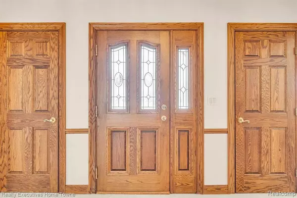 2855 BARDAMAR Drive, Fort Gratiot Twp, MI 48059