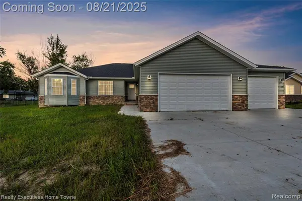 4429 RIVER Road, East China Twp, MI 48054