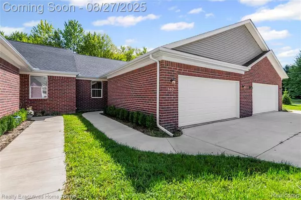 303 Hidden Harbor 2, Marine City, MI 48039