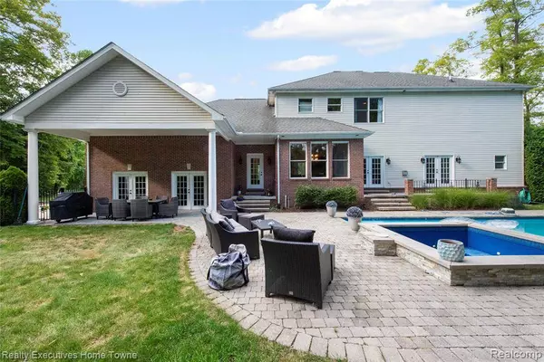 3279 SHOREWOOD Avenue, Fort Gratiot Twp, MI 48059