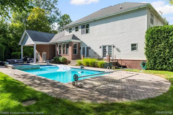 3279 SHOREWOOD Avenue, Fort Gratiot Twp, MI 48059