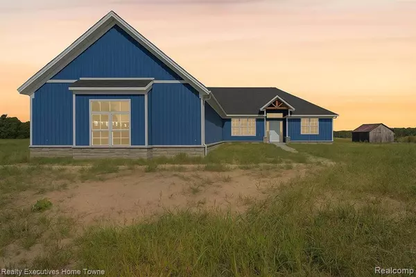 7082 SPRINGBORN Road, China Twp, MI 48054