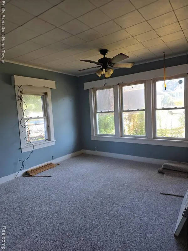 1407 20th Street, Port Huron, MI 48060