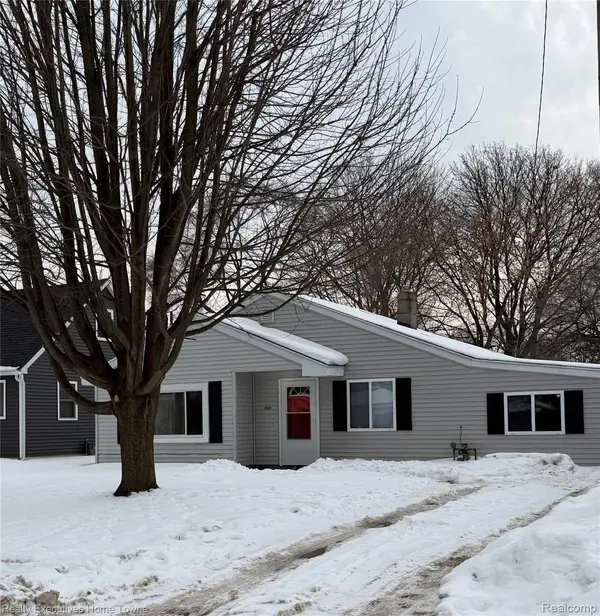 2525 19th AVE, Port Huron, MI 48060