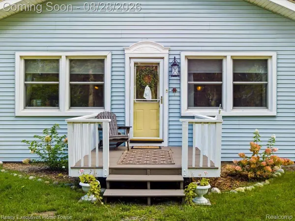 6965 Lakeport DR, Burtchville Township, MI 48059