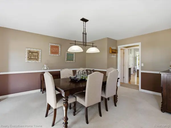3276 Shorewood AVE, Fort Gratiot Charter Township, MI 48059
