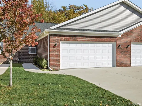 302 HIDDEN HARBOR WAY #25