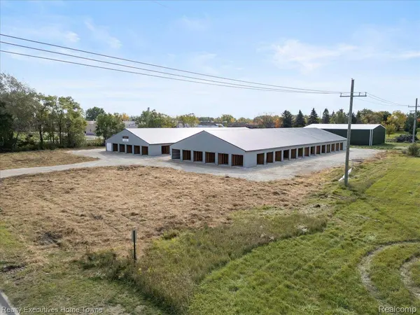 4212 Division ST, Cass City Village, MI 48726