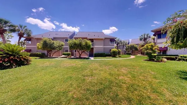 14 MAGNOLIA DR S #14, Ormond Beach, FL 32174