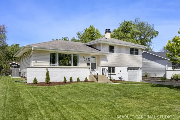 102 N Erie Ave, Wheaton, IL 60187-4536