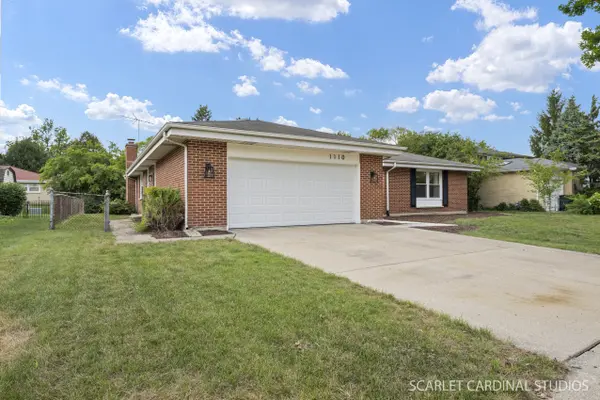 1110 S Fernandez Ave, Arlington Heights, IL 60005-3039