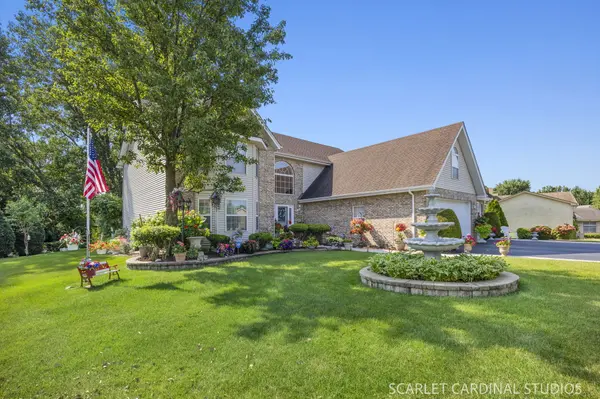 1115 Marcella Ln, West Chicago, IL 60185-5061