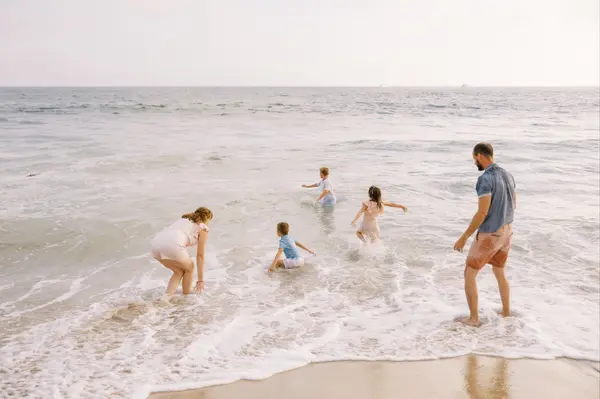 We’re Hiring a Nanny/Household Executive!  