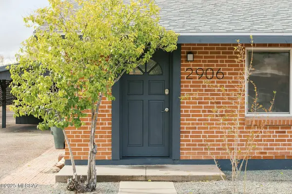 2906 E Presidio Road, Tucson, AZ 85716