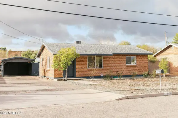 2906 E Presidio Road, Tucson, AZ 85716