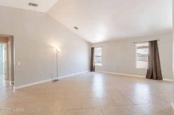 10571 E Breckinridge Drive, Tucson, AZ 85730