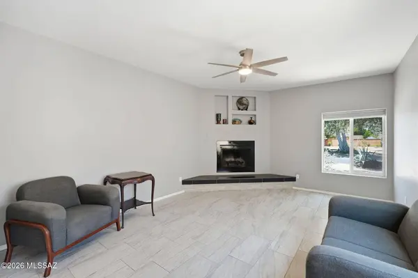 4770 E Water Street, Tucson, AZ 85712