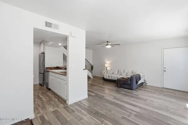 6617 E Calle Alegria #B, Tucson, AZ 85715