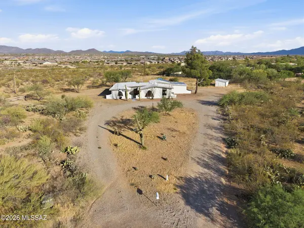 7611 S Avenue De Belleza, Tucson, AZ 85747