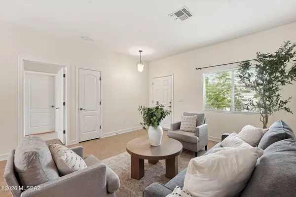 3653 E Fjord Pony Rd, Tucson, AZ 85739