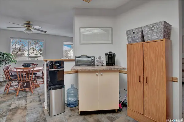 910 9th STREET E #202, Saskatoon, SK S7H 0N1
