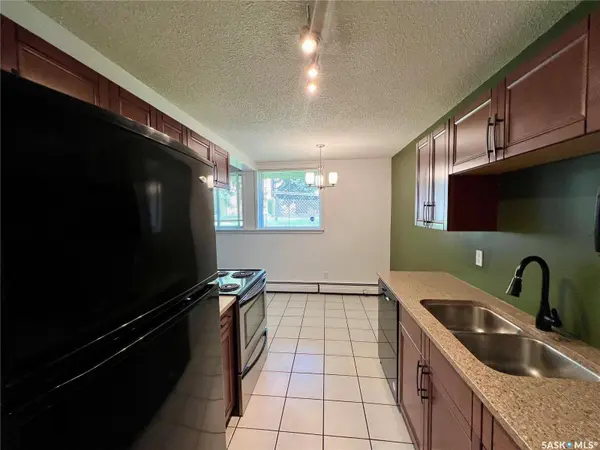 208 Lindsay PLACE #6, Saskatoon, SK S7H 3E6