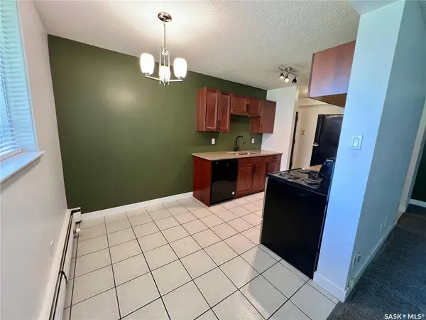 208 Lindsay PLACE #6, Saskatoon, SK S7H 3E6