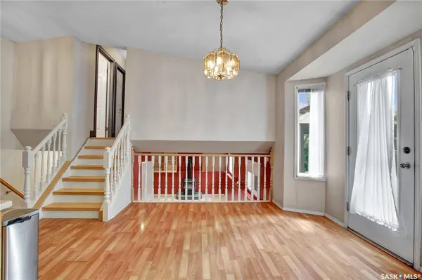 142 Cowley ROAD, Saskatoon, SK S7N 3Z6