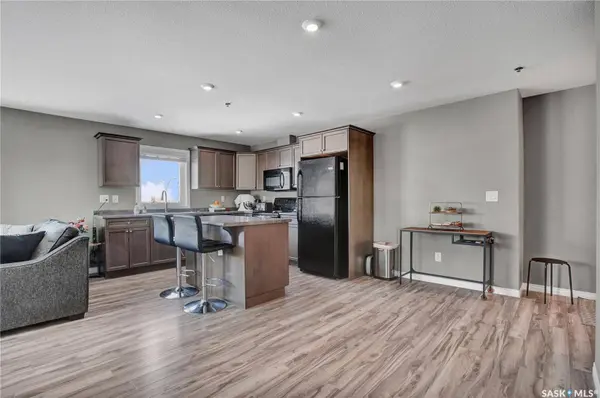 923 Kristjanson ROAD #208, Saskatoon, SK S7S 0B1