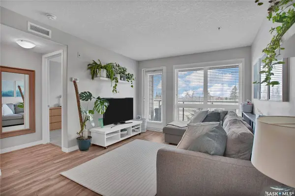 915 Kristjanson ROAD #123, Saskatoon, SK S7S 0B1