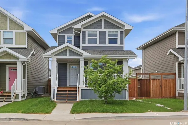 139 Stilling MEWS, Saskatoon, SK S7V 0P4