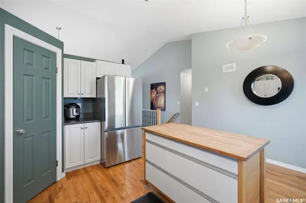 238 Beechmont CRESCENT, Saskatoon, SK S7V 1C8