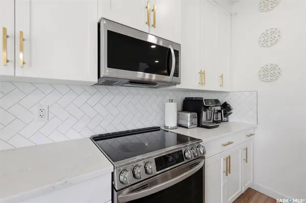 421 Germain MANOR, Saskatoon, SK S7V 0V1