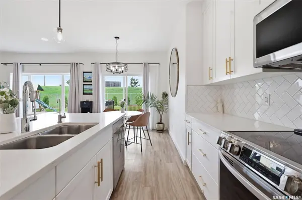 421 Germain MANOR, Saskatoon, SK S7V 0V1