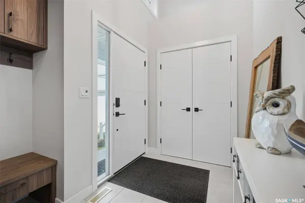 566 Bolstad TURN, Saskatoon, SK S7W 0X9