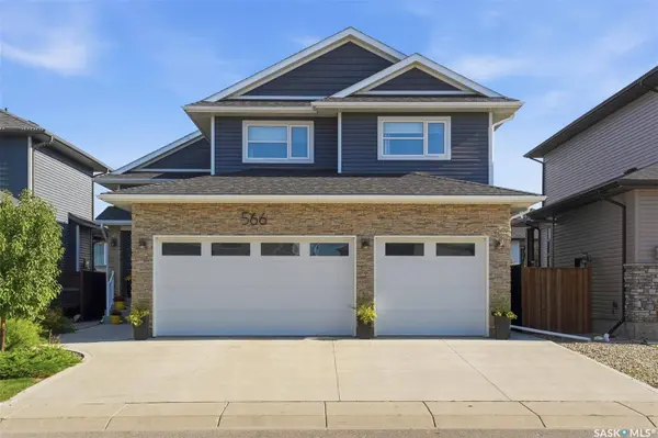 566 Bolstad TURN, Saskatoon, SK S7W 0X9