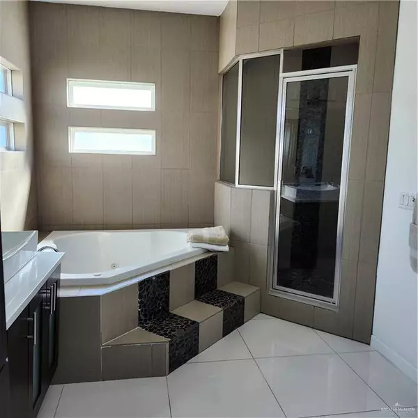 4505 Quince AVE, Mcallen, TX 78501