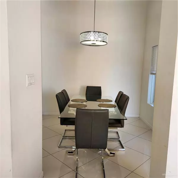 4505 Quince AVE, Mcallen, TX 78501