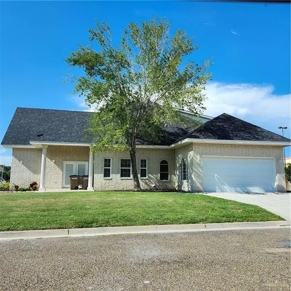 2914 Chateau ST, Edinburg, TX 78539