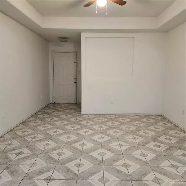 2205 Kimberly LN #A, Edinburg, TX 78539