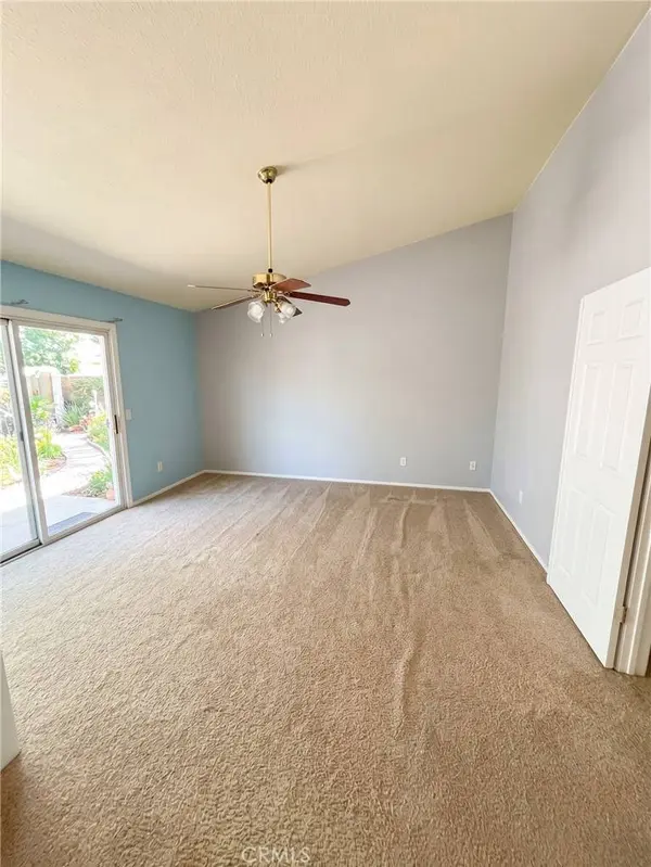 1147 Mirror Lake, Merced, CA 95340