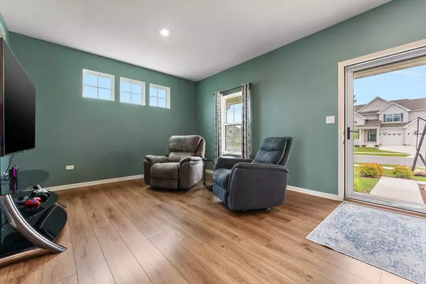 14430 Hibiscus Way, Cedar Lake, IN 46303